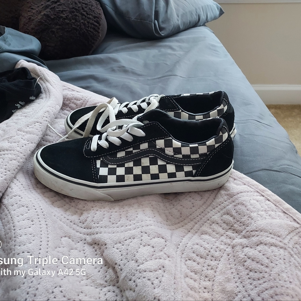 Boys vans